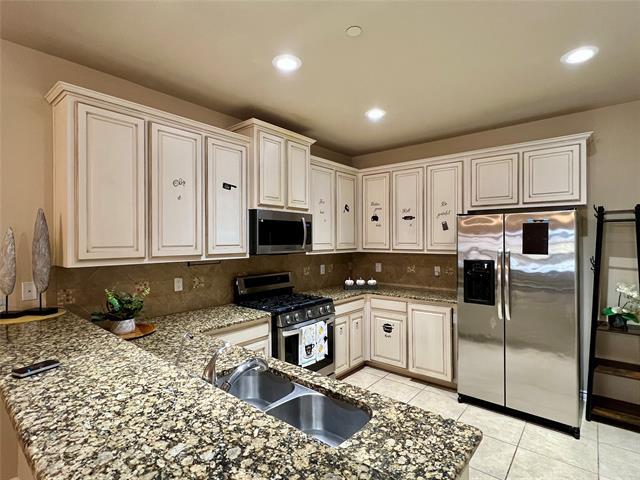 Foto principal - 4140 Comanche Dr