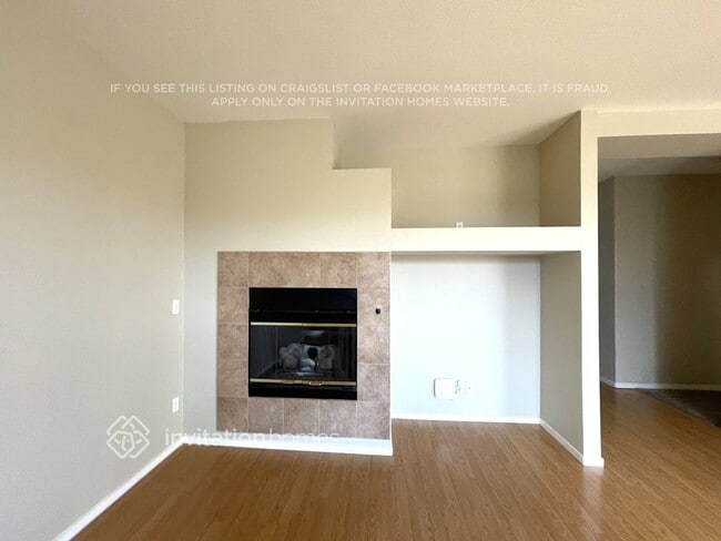 Building Photo - 573 Silver Saddle Dr