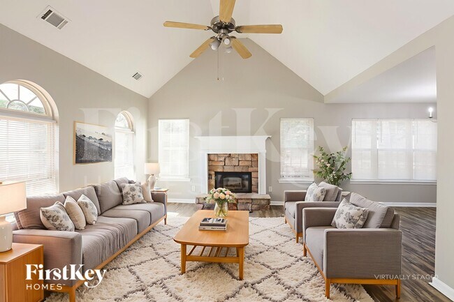 Foto del edificio - 298 Greentree Trail