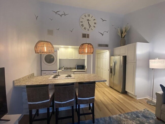 Building Photo - 3117 Longmeadow