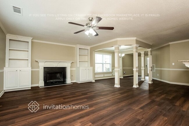 Foto del edificio - 4010 Shaded Oasis Ln