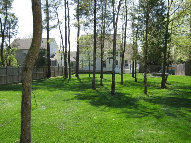 Foto del edificio - 9255 Glen Meadow Ln