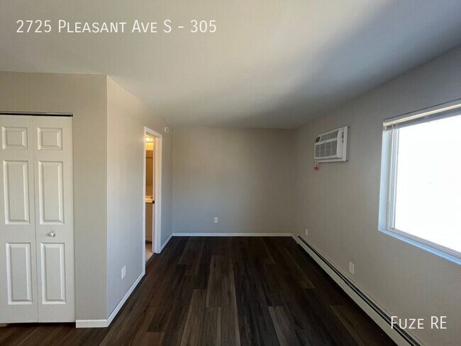 Foto del edificio - 2725 Pleasant Ave