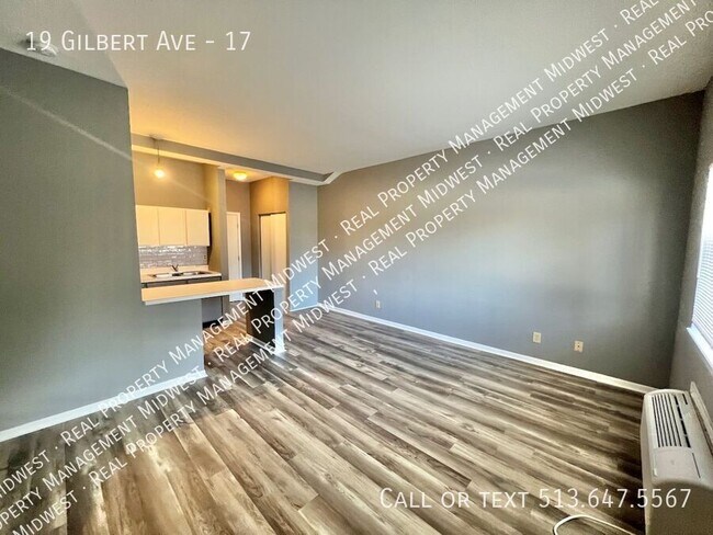 Foto del edificio - 19 Gilbert Ave