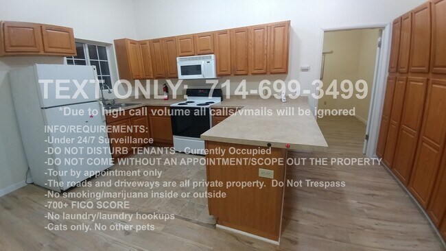 Foto del edificio - 17047 Ridge Canyon Dr