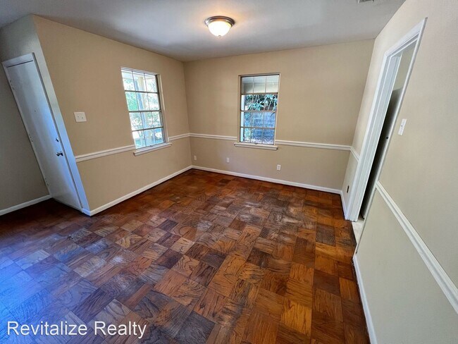 Building Photo - 3 br, 1.5 bath House - 3759 San Juan Dr