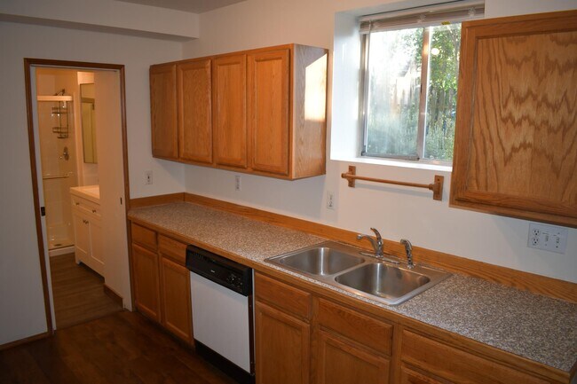 Building Photo - 4315 6th Ave NW