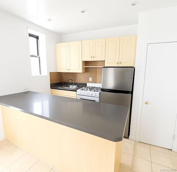 Foto principal - 3440 Fulton St