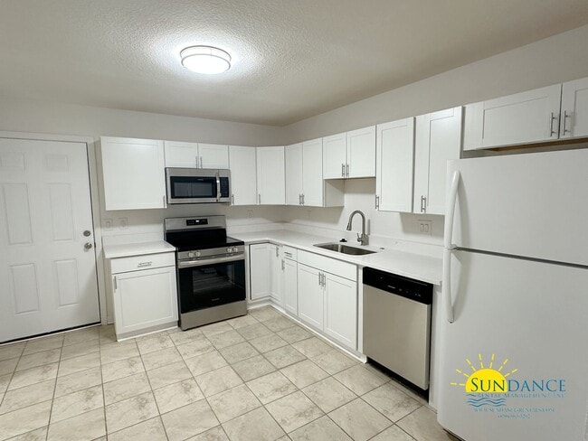 Foto del edificio - Charming 2 Bedroom Unit in Milton Heights!