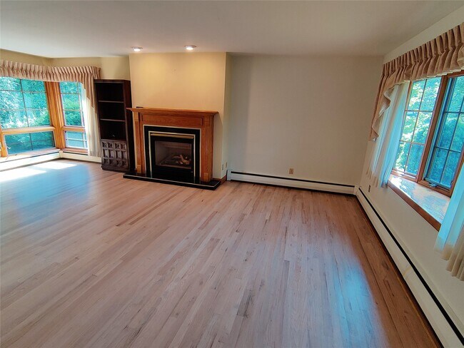 Foto del edificio - 3112 Belmont Ave
