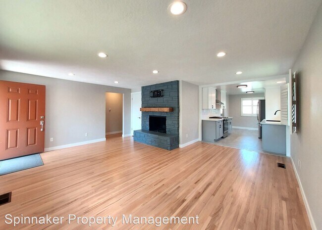 Building Photo - 3 br, 1.5 bath House - 4841 N 7th Street