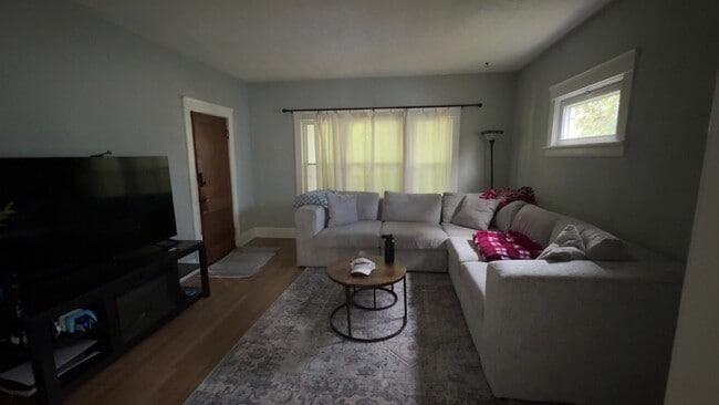 Foto del edificio - 1355 Beach Ave