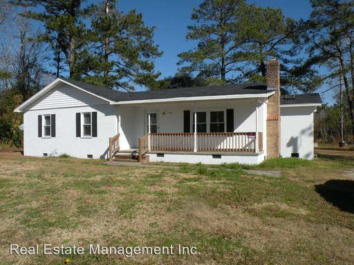 Primary Photo - 135 Hills Ln