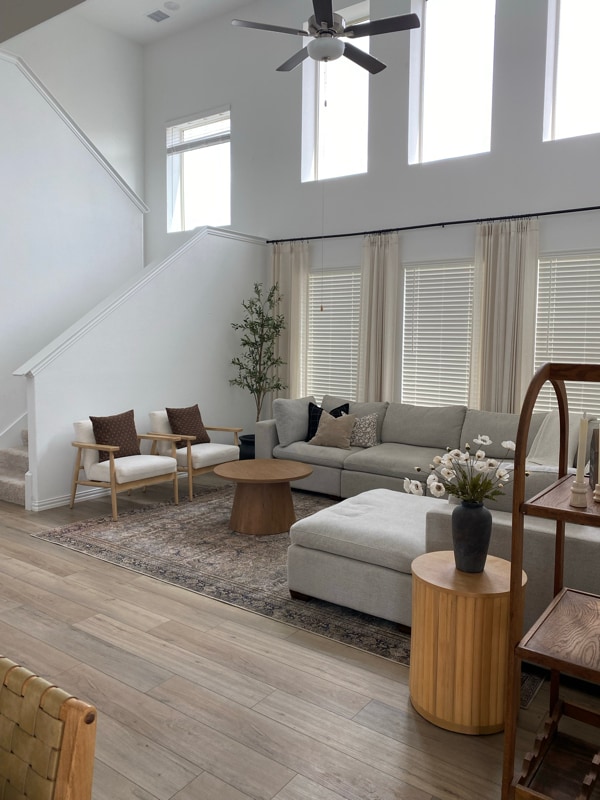Building Photo - 9933 Diamondhead Dr