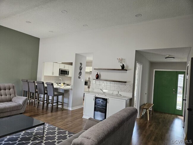 Foto del edificio - 2910 Quisenberry St