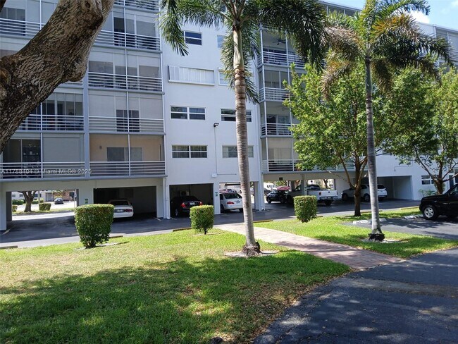 Foto del edificio - 1425 Atlantic Shores Blvd