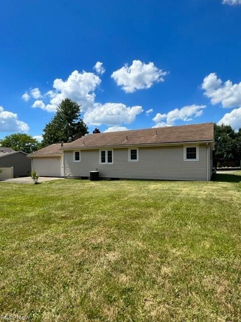 Building Photo - 8615 Chesterton Dr