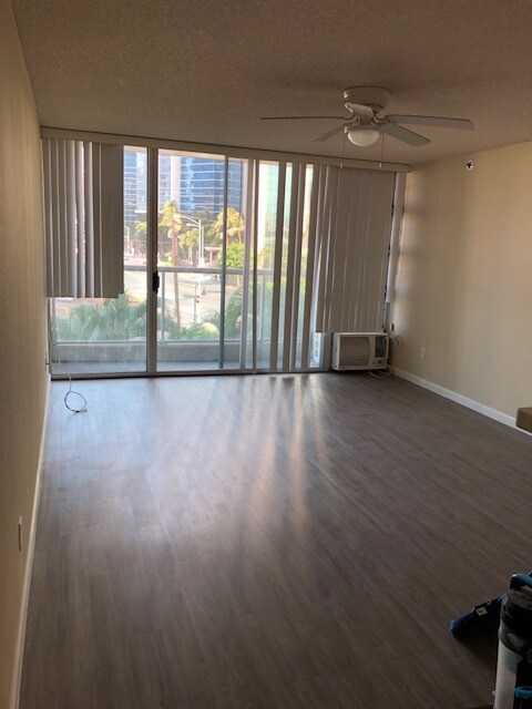 Foto del edificio - 1133 Waimanu St