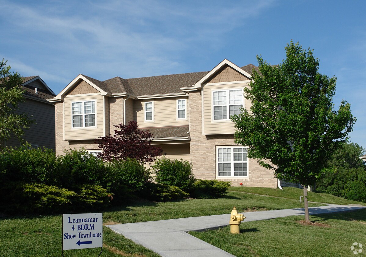 Village at West End Apartments - Lawrence, KS | Apartments.com