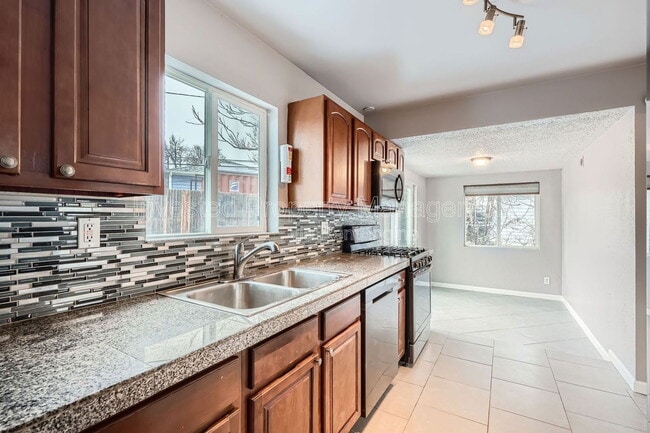 Building Photo - 3523 Knox Cir