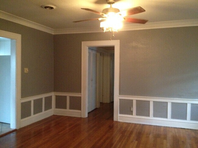 Foto del edificio - 4047 Warwick Blvd