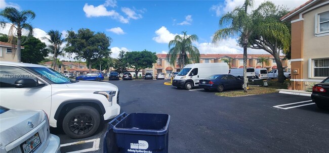 Foto del edificio - 13873 SW 63rd St