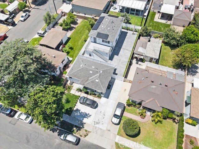 Building Photo - 2103 N Pass Ave