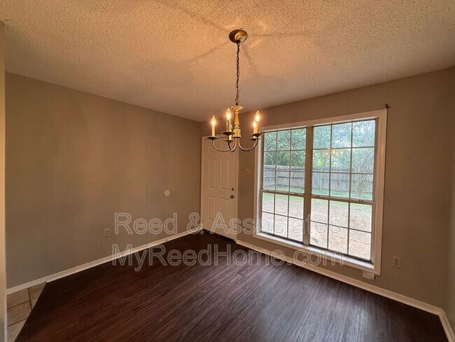 Building Photo - 7004 Wesley Ct