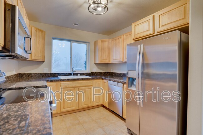 Foto del edificio - 7665 N Courcelles Pkwy