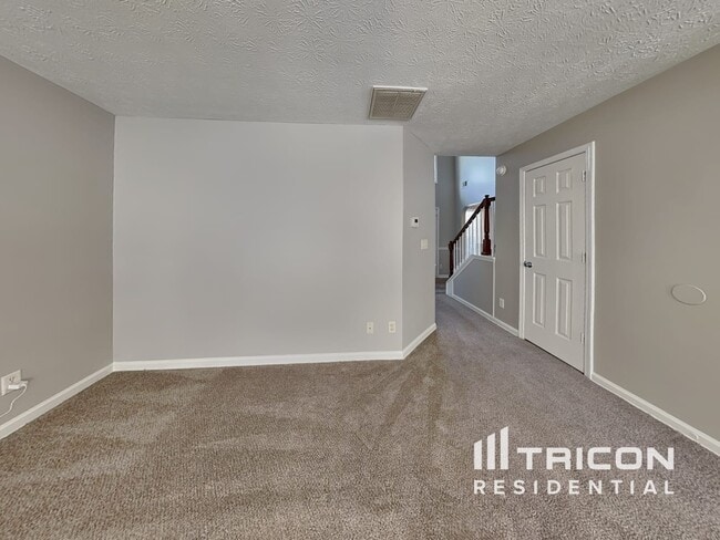 Building Photo - 3362 Kittery Dr SW