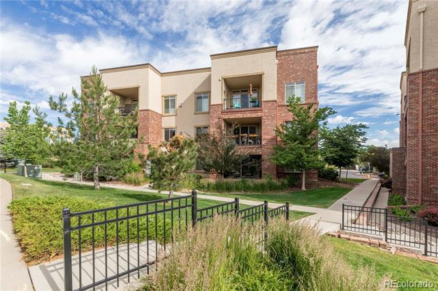 Foto del edificio - 303 Inverness Way S