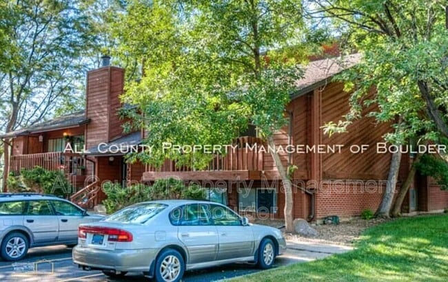 Foto del edificio - 2606 Juniper Ave