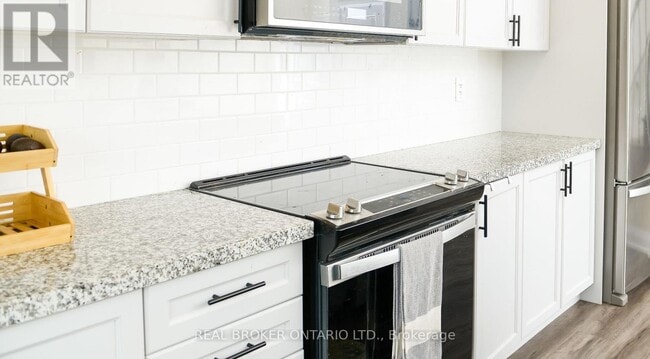 Building Photo - 1593 Rose Way