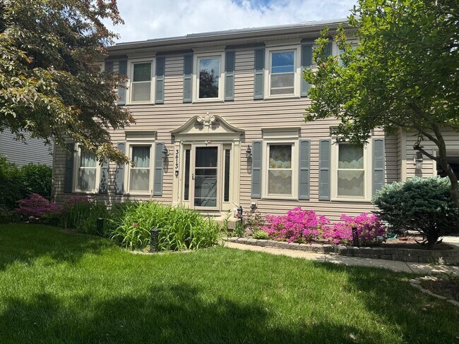 Building Photo - 3413 Charlemaine Dr