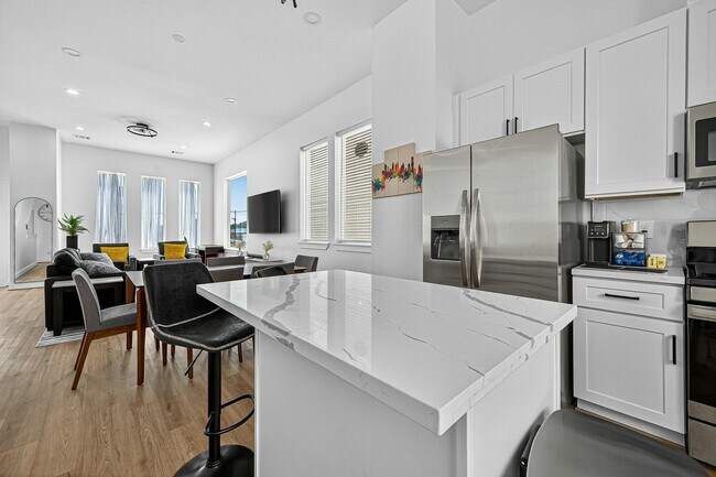 Foto del edificio - 6346 Culberson St
