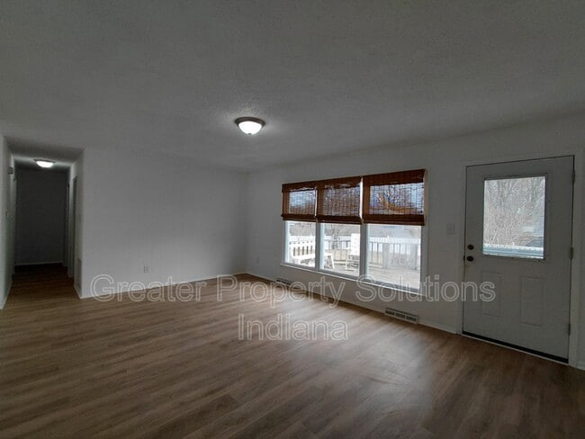 Building Photo - 7705 Whitcomb St