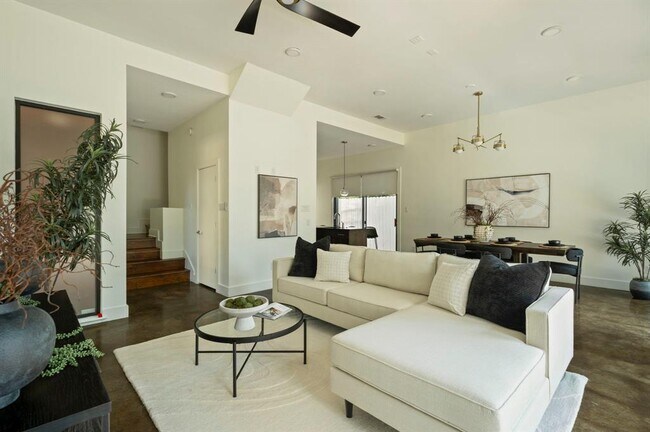 Foto del edificio - 2017 Kinney Ave