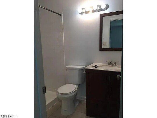 Building Photo - 2141 Sanctuary Ct