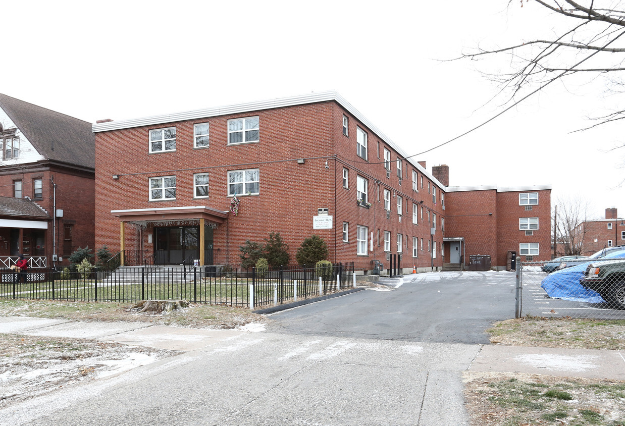 Building Photo - 39 Imlay St