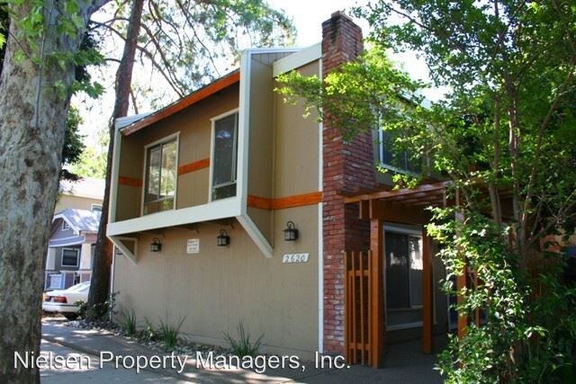 Primary Photo - 2620 Q St