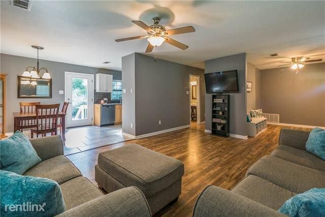 Building Photo - 2 br, 1 bath  - 421 N Ricketts St
