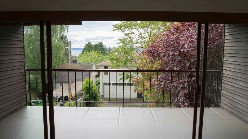 Foto principal - 7113 California Ave SW