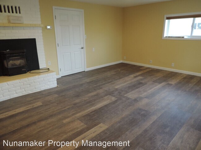 Building Photo - 1 br, 1 bath House - 1006 4th Street