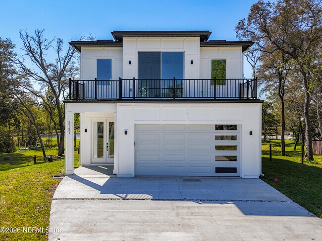 Foto del edificio - 2121 Broadwater Dr