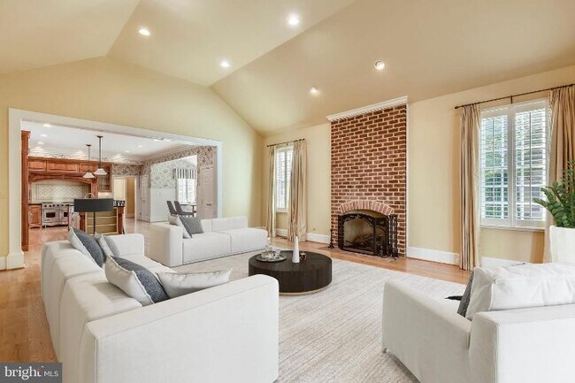 Foto del edificio - 9880 Palace Green Way