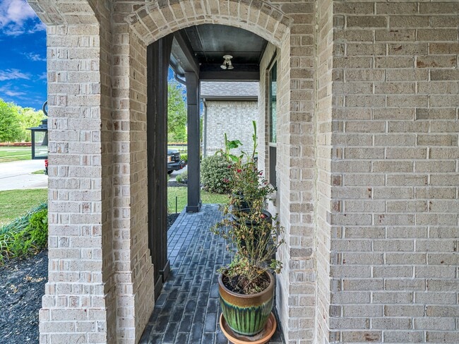 Building Photo - 4818 Nodding Thistle Trail