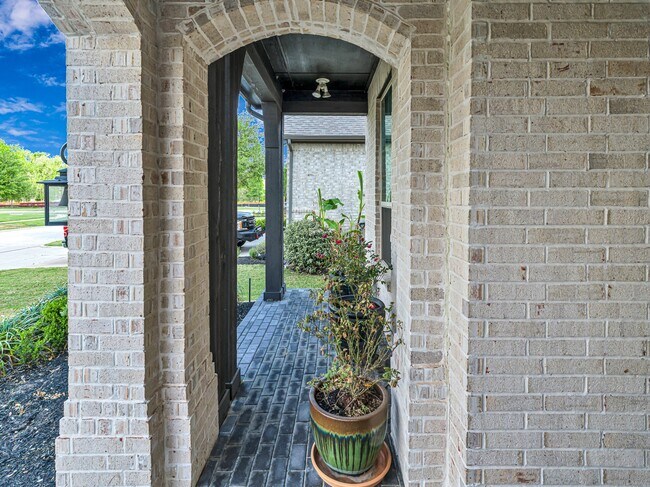 Foto del edificio - 4818 Nodding Thistle Trail