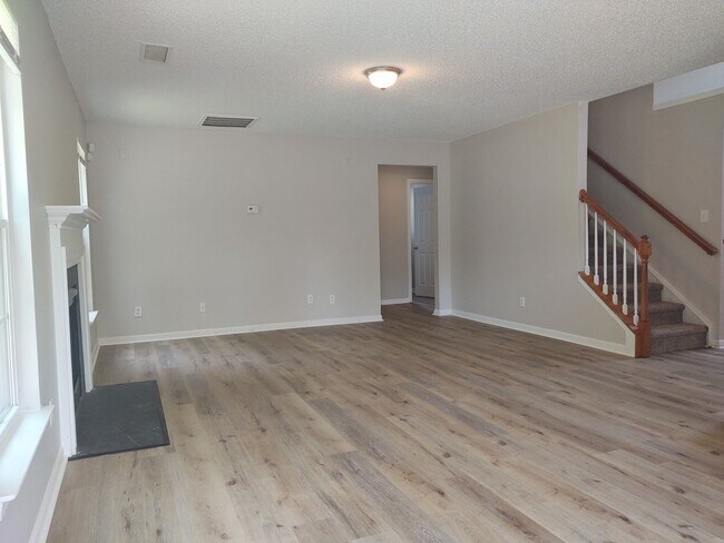 Building Photo - Check out this beautiful home on a corner ...