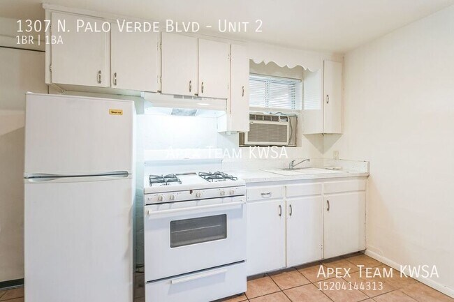 Foto del edificio - 1307 N Palo Verde Blvd