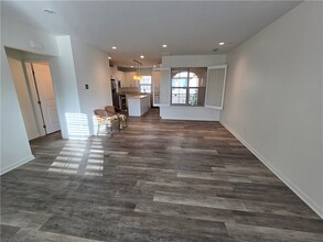 Building Photo - 60 Bay Laurel